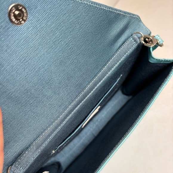 LAT for Bluefly Cerulean Croc Embossed Genuine Leather Convertible Clutch Purse - Picture 9 of 13